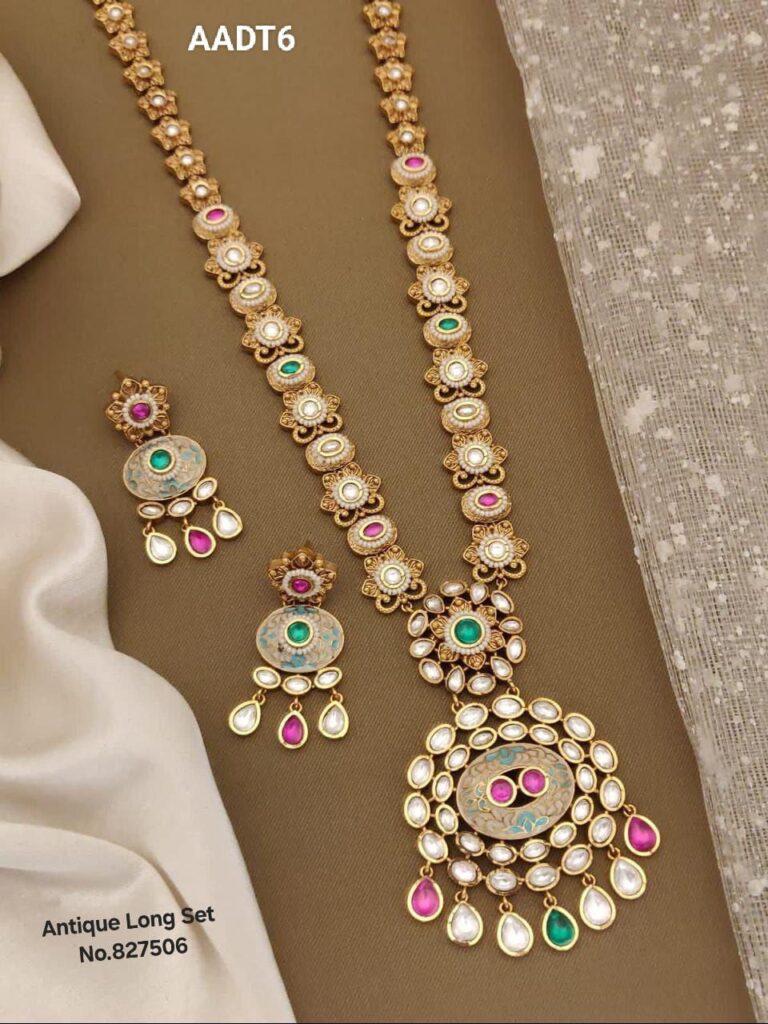 Necklace-sets